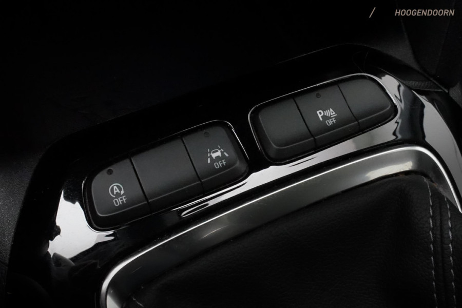 Opel Corsa 1.2 Edition Sport (APPLE CARPLAY,STOELVERWARMING,LED,PARKEERSENSOREN,CAMERA,CLIMATE,CRUISE,LANE ASSIST,TOPCONDITIE)