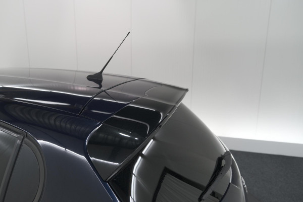 Peugeot 208 PureTech 82 Signature | Apple Carplay | Parkeersensoren | Navigatie | Airco