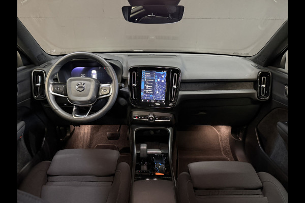 Volvo XC40 Recharge Core 70 kWh | SOH 91.5% | Apple Carplay | Trekhaak | Stoel/Stuurverw.