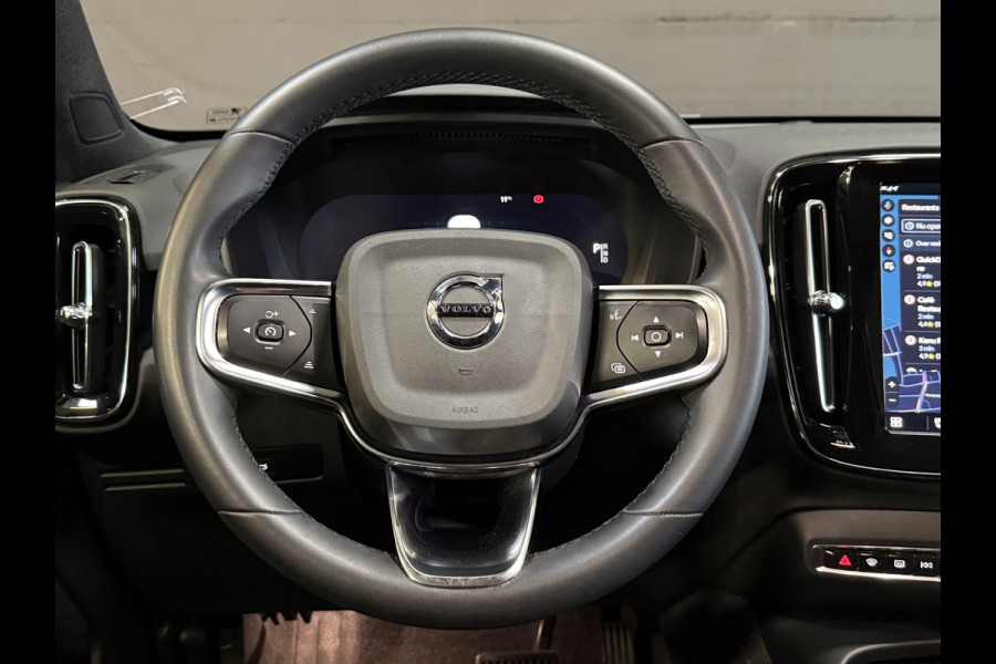 Volvo XC40 Recharge Core 70 kWh | SOH 91.5% | Apple Carplay | Trekhaak | Stoel/Stuurverw.