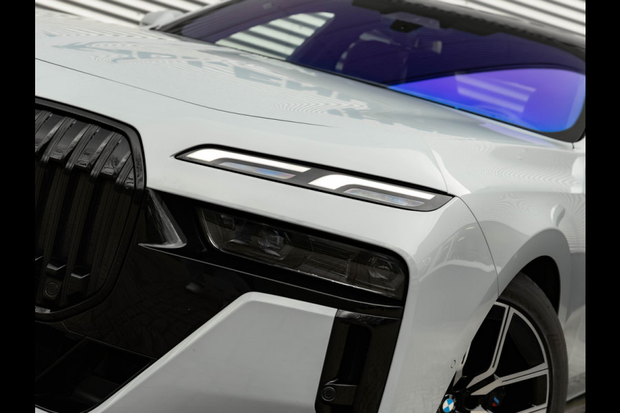 BMW i7 xDrive60 - M-Sport Pro - Executive Drive Pro - Bowers & Wilkins - Driving Ass Prof