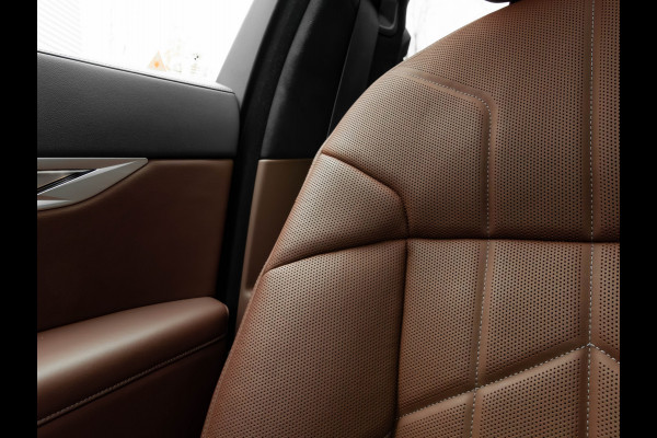 BMW i7 xDrive60 - M-Sport Pro - Executive Drive Pro - Bowers & Wilkins - Driving Ass Prof