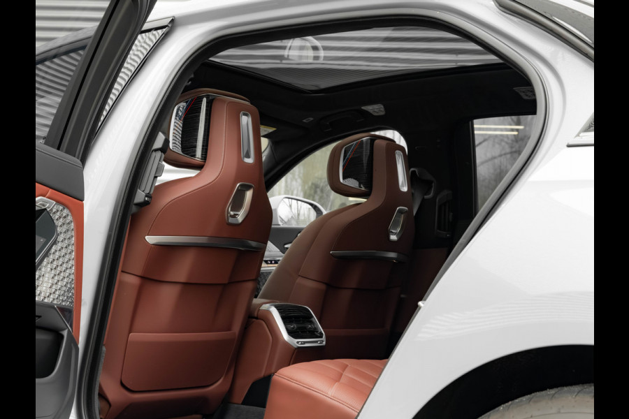 BMW i7 xDrive60 - M-Sport Pro - Executive Drive Pro - Bowers & Wilkins - Driving Ass Prof
