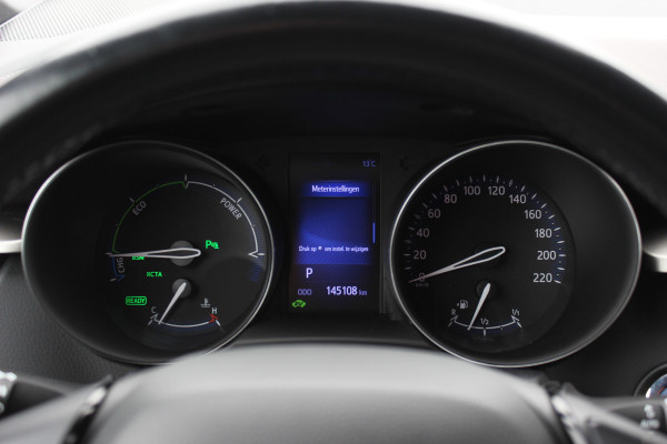 Toyota C-HR 1.8 Hybrid Executive / Trekhaak / Bruin leder / Camera / 18 inch / Led Koplampen / Stoelverwarming