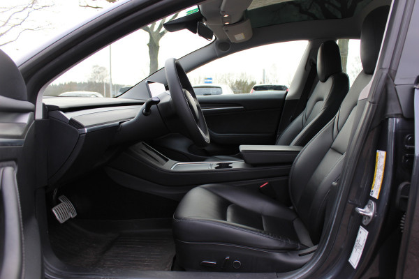 Tesla Model 3 Performance AWD 75 kWh / Autopilot / Panoramadak / Camera / Leder / 20'' / Leder / Premium Audio / Warmtepomp