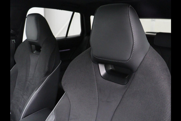 Škoda ENYAQ iV 80 Sportline | SOH 94% | Panoramadak | Stoelverwarming | Memory | Adaptive cruise | Leder/Alcantara | Camera | Carplay | Keyless | DAB | Navigatie | Matrix LED