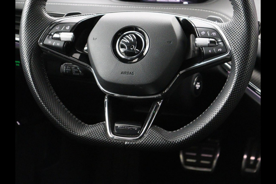 Škoda ENYAQ iV 80 Sportline | SOH 94% | Panoramadak | Stoelverwarming | Memory | Adaptive cruise | Leder/Alcantara | Camera | Carplay | Keyless | DAB | Navigatie | Matrix LED