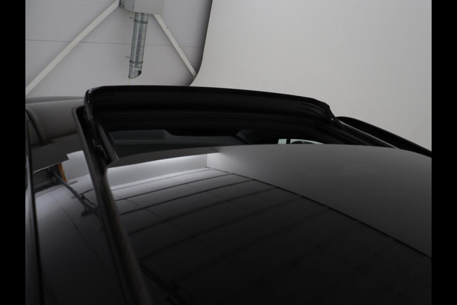 Škoda ENYAQ iV 80 Sportline | SOH 94% | Panoramadak | Stoelverwarming | Memory | Adaptive cruise | Leder/Alcantara | Camera | Carplay | Keyless | DAB | Navigatie | Matrix LED