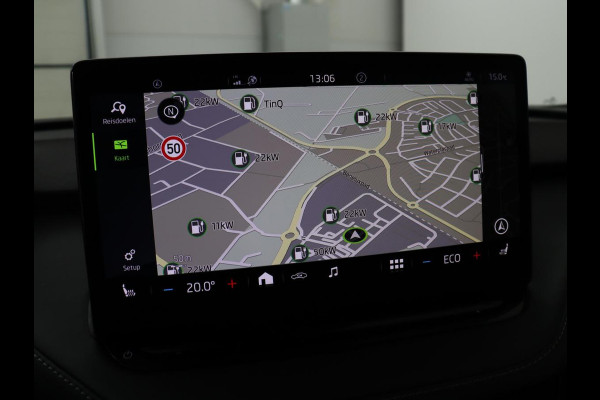 Škoda ENYAQ iV 80 Sportline | SOH 94% | Panoramadak | Stoelverwarming | Memory | Adaptive cruise | Leder/Alcantara | Camera | Carplay | Keyless | DAB | Navigatie | Matrix LED