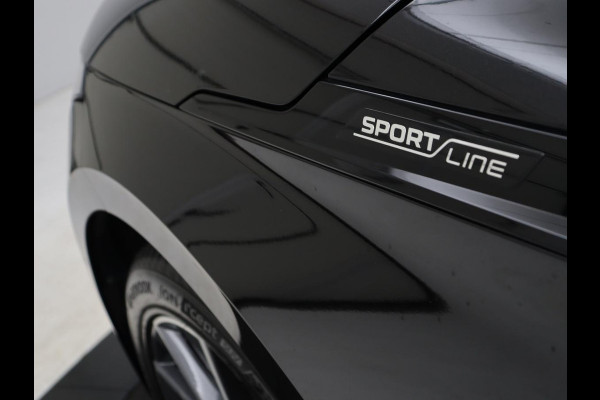 Škoda ENYAQ iV 80 Sportline | SOH 94% | Panoramadak | Stoelverwarming | Memory | Adaptive cruise | Leder/Alcantara | Camera | Carplay | Keyless | DAB | Navigatie | Matrix LED