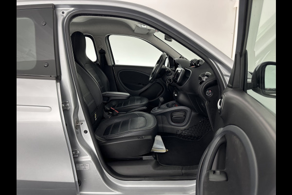 Smart Forfour EQ Business Solution 18 kWh [ 3-Fase ] (INCL.BTW) Aut. *NAVI-FULLMAP | LEATHER | ECC | CRUISE | HEATED-COMFORT-SEATS | 15"ALU*