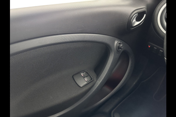 Smart Forfour EQ Business Solution 18 kWh [ 3-Fase ] (INCL.BTW) Aut. *NAVI-FULLMAP | LEATHER | ECC | CRUISE | HEATED-COMFORT-SEATS | 15"ALU*