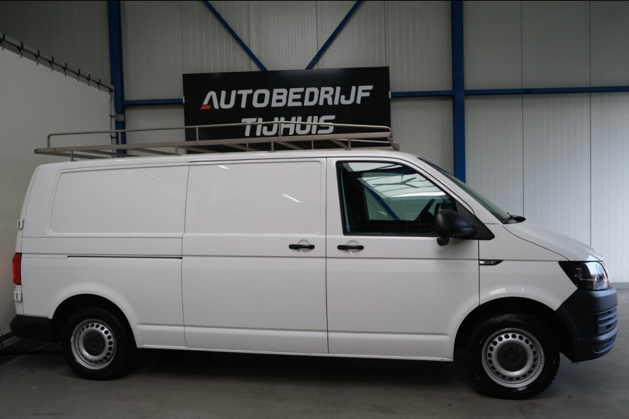 Volkswagen Transporter 2.0 TDI L2H1 - N.A.P. Airco, Cruise, Trekhaak.