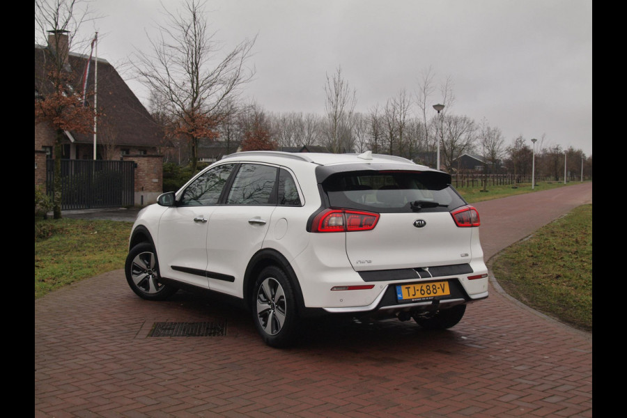 Kia Niro 1.6 GDi Hybrid DynamicLine | Camera | Trekhaak | Cruise Control | Apple Carplay |