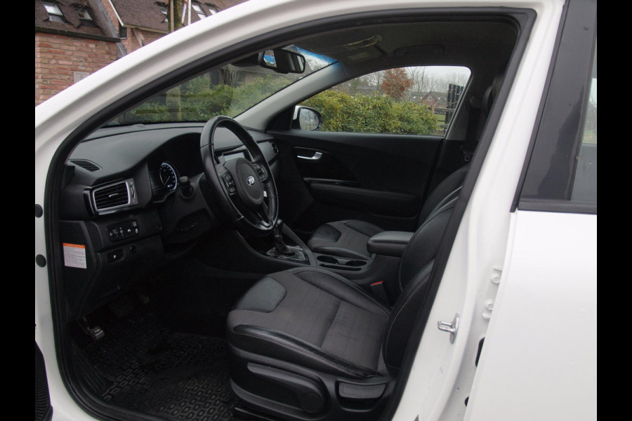 Kia Niro 1.6 GDi Hybrid DynamicLine | Camera | Trekhaak | Cruise Control | Apple Carplay |
