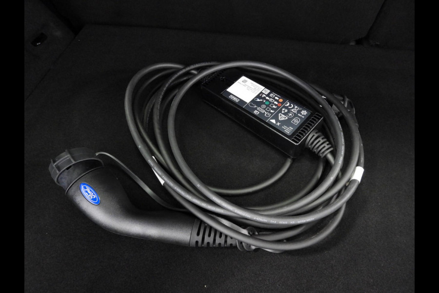 Ford Kuga 2.5 PHEV Plug-In Vignale TREKH./NAVI/LEER/LED/B&O/18"LMV!