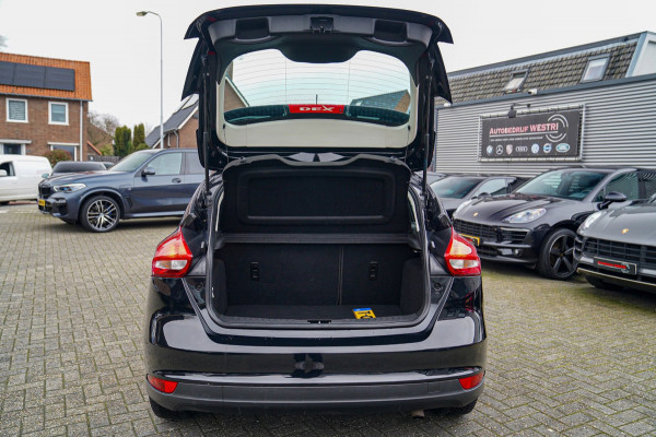 Ford Focus 1.6 TI-VCT Titanium | Cruise Control | AC | Multimedia