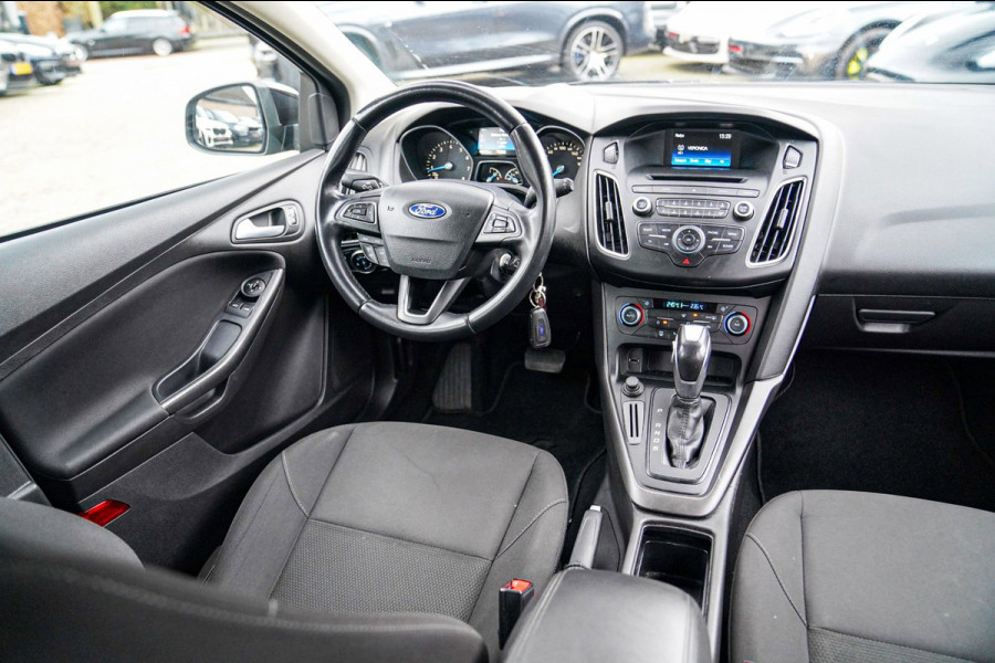 Ford Focus 1.6 TI-VCT Titanium | Cruise Control | AC | Multimedia