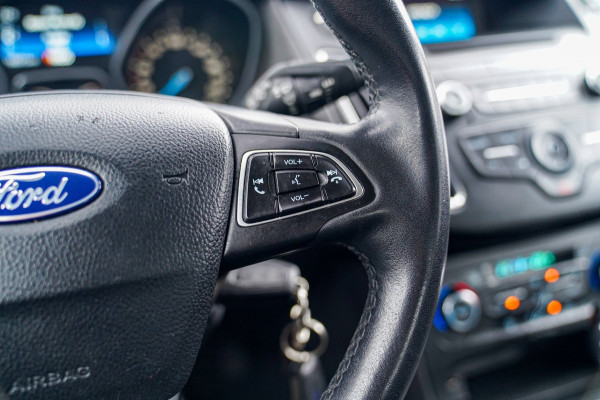 Ford Focus 1.6 TI-VCT Titanium | Cruise Control | AC | Multimedia