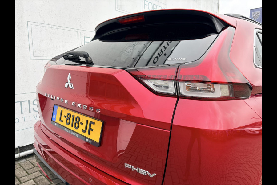 Mitsubishi Eclipse Cross 2.4 PHEV Instyle NL-AUTO | 1STE EIGENAAR | LEDER
