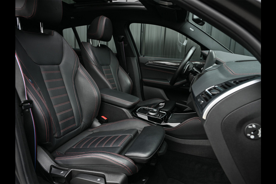 BMW X4 xDrive 20i High Executive M-Sport Pro | Panoramadak | NL-auto | Carbon pakket | Comfort Access | BMW Laser | Stoel- en stuurwiel verwarming | Hifi | Ambiance interieur | Trekhaak