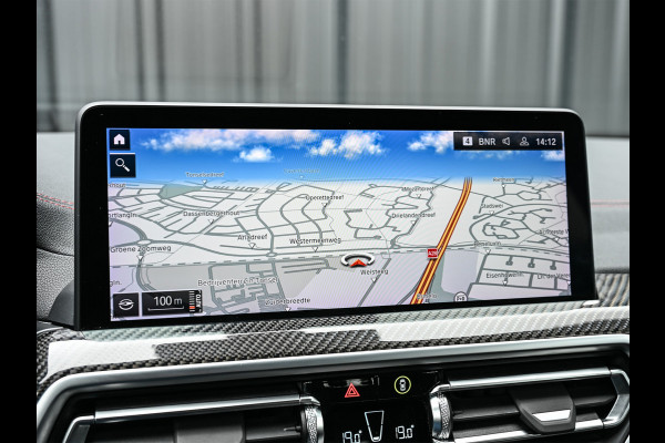 BMW X4 xDrive 20i High Executive M-Sport Pro | Panoramadak | NL-auto | Carbon pakket | Comfort Access | BMW Laser | Stoel- en stuurwiel verwarming | Hifi | Ambiance interieur | Trekhaak