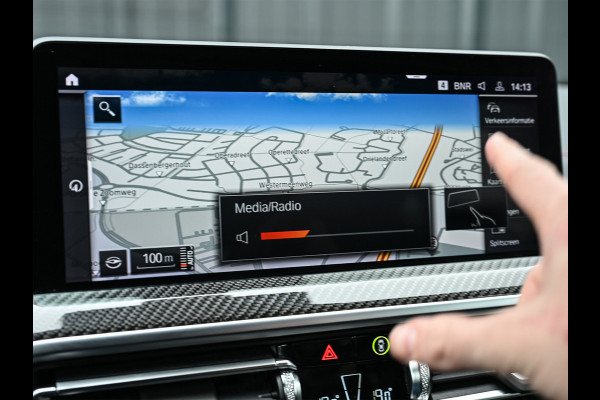 BMW X4 xDrive 20i High Executive M-Sport Pro | Panoramadak | NL-auto | Carbon pakket | Comfort Access | BMW Laser | Stoel- en stuurwiel verwarming | Hifi | Ambiance interieur | Trekhaak