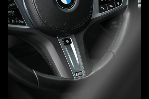 BMW X4 xDrive 20i High Executive M-Sport Pro | Panoramadak | NL-auto | Carbon pakket | Comfort Access | BMW Laser | Stoel- en stuurwiel verwarming | Hifi | Ambiance interieur | Trekhaak