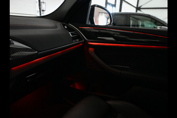 BMW X4 xDrive 20i High Executive M-Sport Pro | Panoramadak | NL-auto | Carbon pakket | Comfort Access | BMW Laser | Stoel- en stuurwiel verwarming | Hifi | Ambiance interieur | Trekhaak