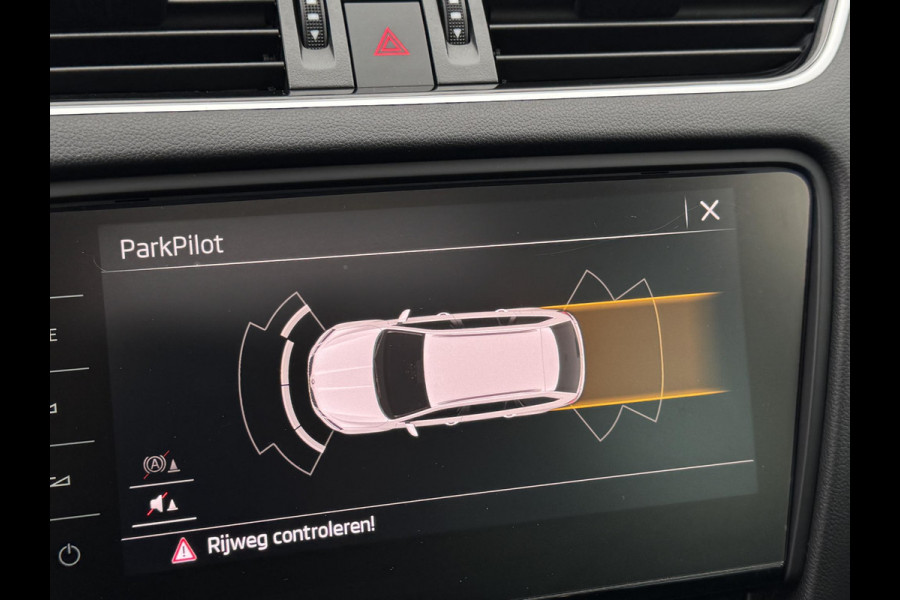 Škoda Octavia Combi 1.0 TSI Greentech Style Business NL-AUTO | PANODAK | TREKHAAK | LUXE BEKLEDING