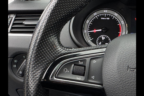 Škoda Octavia Combi 1.0 TSI Greentech Style Business NL-AUTO | PANODAK | TREKHAAK | LUXE BEKLEDING