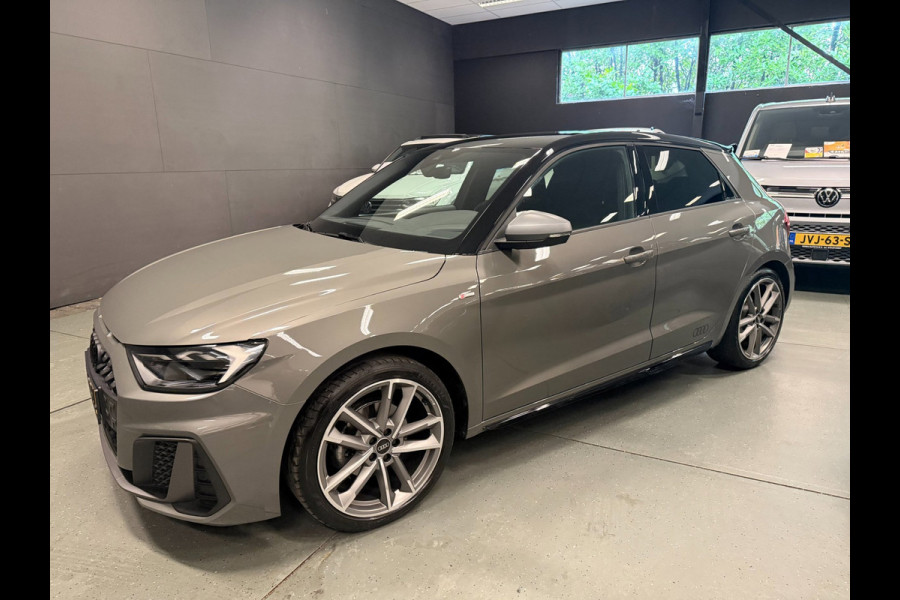 Audi A1 SPORTBACK 35 TFSI 2X S-LINE BLACK-LINE V-COCKPIT/NAVI/DAB/CARPLAY/SONOS/CRUISE///