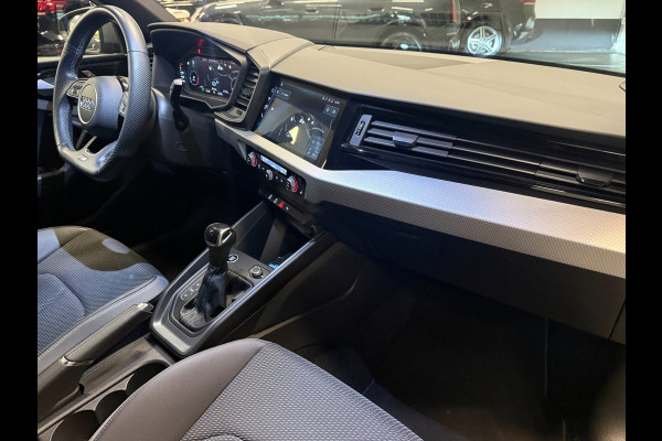 Audi A1 SPORTBACK 35 TFSI 2X S-LINE BLACK-LINE V-COCKPIT/NAVI/DAB/CARPLAY/SONOS/CRUISE///