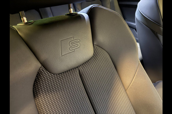 Audi A1 SPORTBACK 35 TFSI 2X S-LINE BLACK-LINE V-COCKPIT/NAVI/DAB/CARPLAY/SONOS/CRUISE///