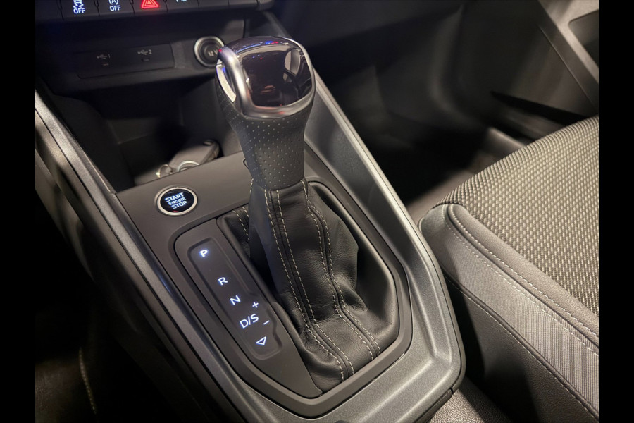 Audi A1 SPORTBACK 35 TFSI 2X S-LINE BLACK-LINE V-COCKPIT/NAVI/DAB/CARPLAY/SONOS/CRUISE///