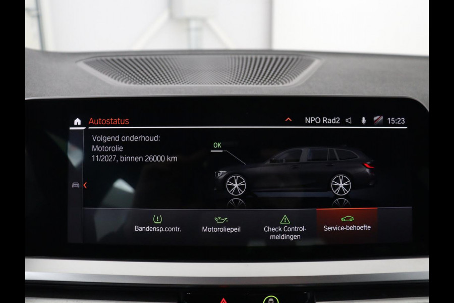 BMW 3 Serie 318i M Sport | Panoramadak | Stoelverwarming | Leder/Alcantara | Carplay | Live Cockpit | Sportstoelen | Full LED | Navigatie | Parkeerhulp | Climate control