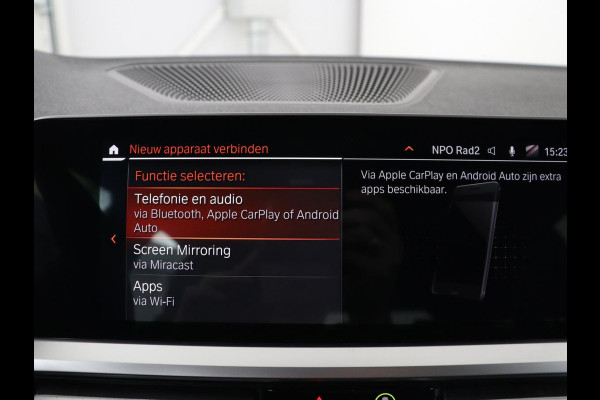 BMW 3 Serie 318i M Sport | Panoramadak | Stoelverwarming | Leder/Alcantara | Carplay | Live Cockpit | Sportstoelen | Full LED | Navigatie | Parkeerhulp | Climate control