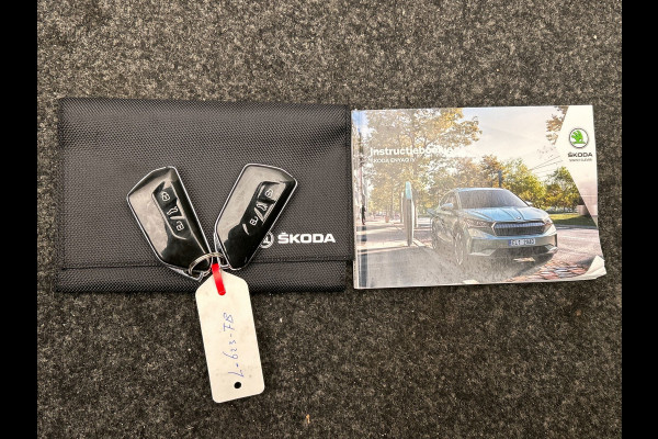 Škoda ENYAQ iV 60 | Origineel NL | SOH 93% | Trekhaak | Camera| Apple/Carplay