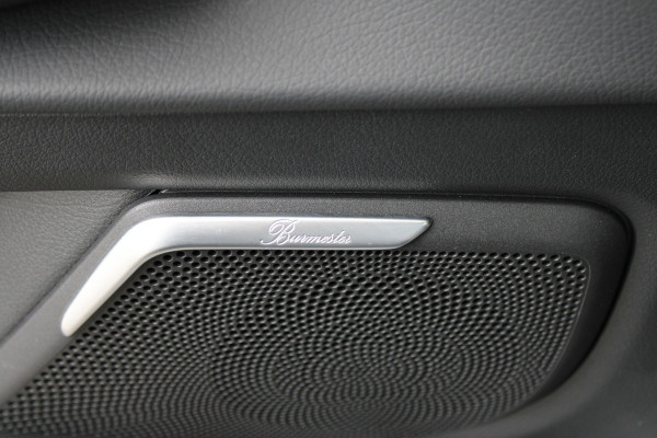 Mercedes-Benz V-Klasse 250d / DC / AMG / Luchtvering / 2x Elec Schuifd / Burmester / Camera / Vol Opties / NIEUWSTAAT