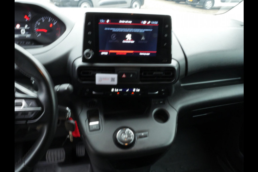 Peugeot Partner 1.2 PureTech 130PK, Benzine, Automaat