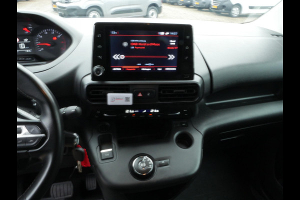 Peugeot Partner 1.2 PureTech 130PK, Benzine, Automaat