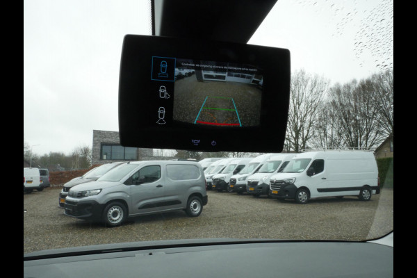 Peugeot Partner 1.2 PureTech 130PK, Benzine, Automaat