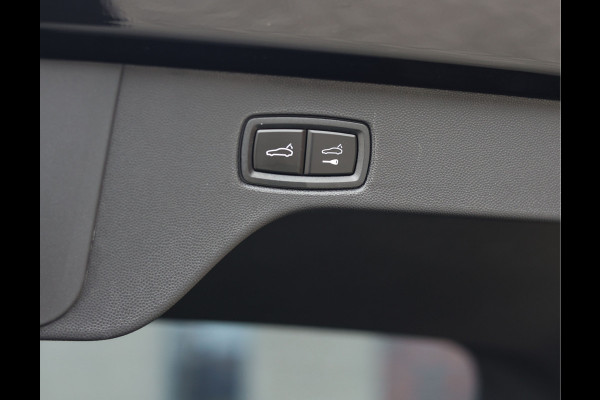 Porsche Macan Turbo 100 kWh | Sport Chrono - Burmester - Pano