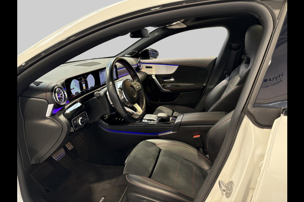 Mercedes-Benz CLA-Klasse Shooting Brake 250 4MATIC Premium