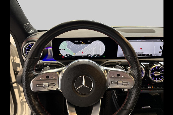 Mercedes-Benz CLA-Klasse Shooting Brake 250 4MATIC Premium