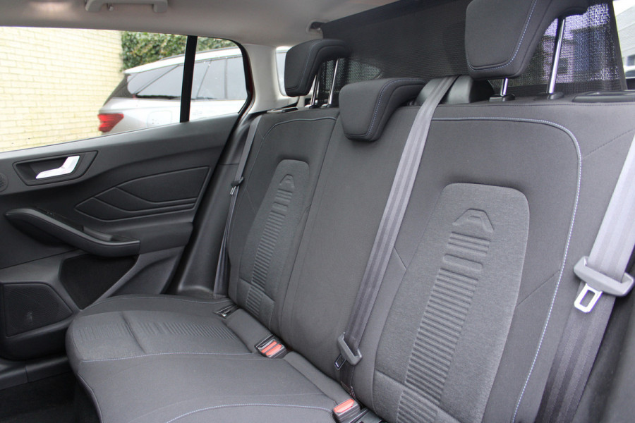 Ford FOCUS Wagon 1.0 EcoBoost Active Business | Trekhaak | Adaptieve cruise | Panoramadak | Origin NL