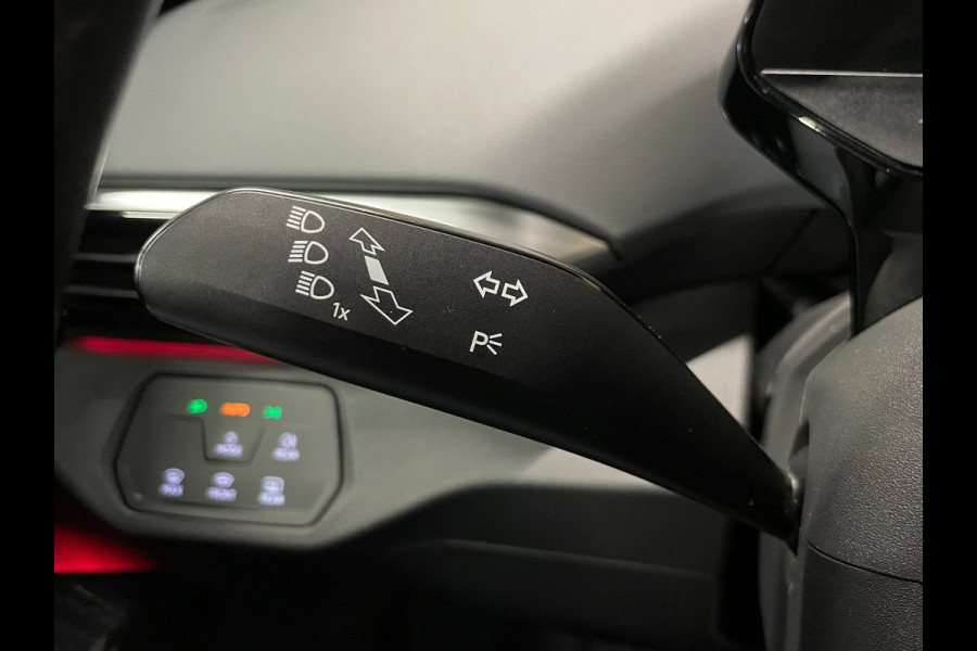 Volkswagen ID.4 Volkswagen ID.4 Pro 77 kWh|92% SOH|GROTE ACCU|TREKHAAK|ACC|CARPLAY/ANDROID|STOELVERW|NAVI|ORG.NL|NAP|1e EIG|IN.BTW