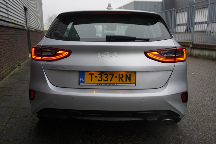 Kia Ceed 1.0 T-GDi 120PK DynamicLine/NL-Auto/All-Seasonband /1e Eigenaar.
