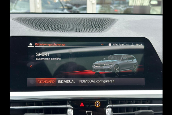 BMW 3 Serie Touring 320e Business Edition Plus | M sport | Pano | HUD | Leder