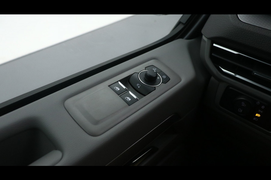 Volkswagen Transporter L1H1 2.0 TDI 110kW 150PK Style-Intro  / BPM-vrij